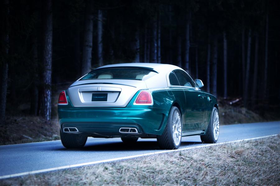  Rolls-Royce Wraith by Mansory 2014 года  (фото 3 из 8)